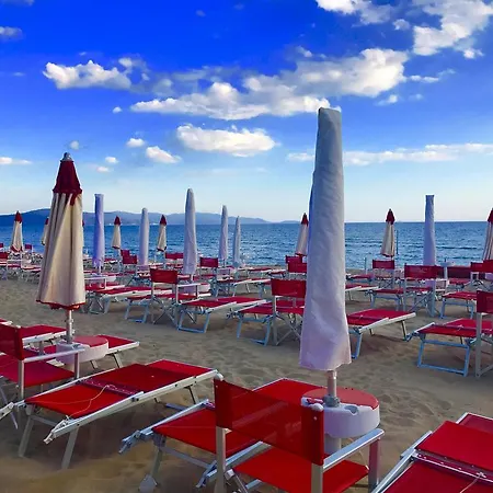 Eden Beach By Mario *