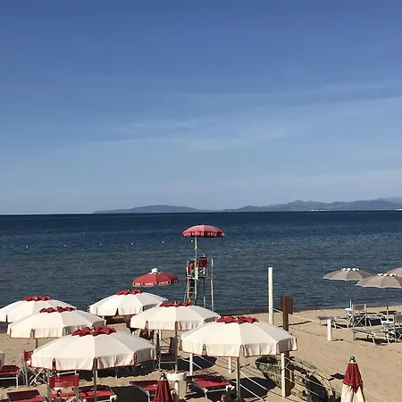 בית הארחה Eden Beach By Mario פולוניקה