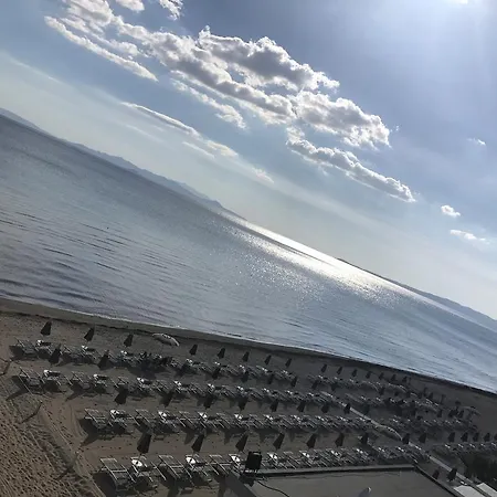 Eden Beach By Mario 게스트하우스 *