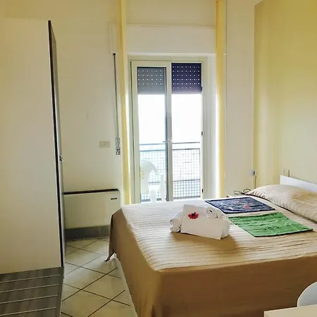 Eden Beach By Mario Penzion